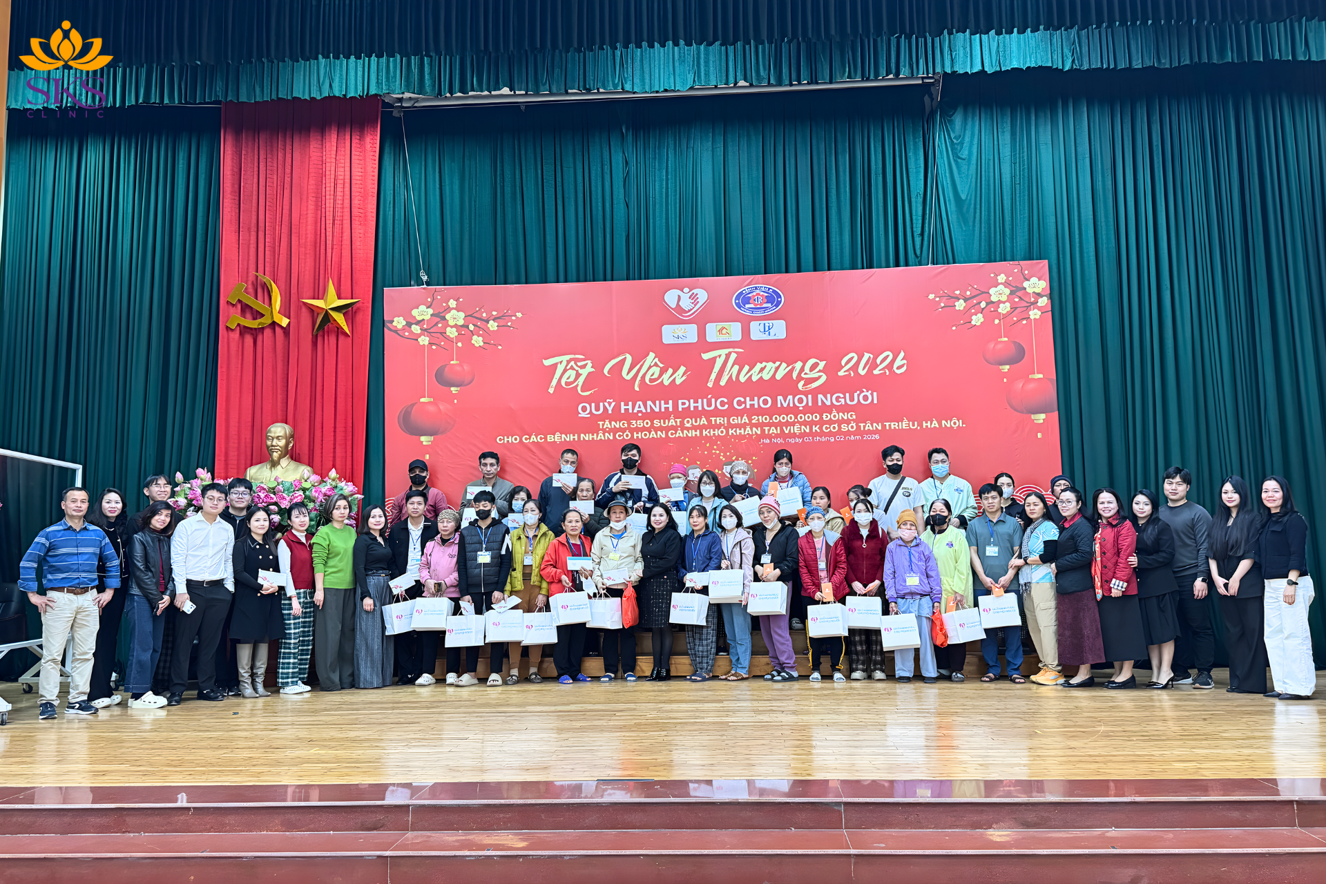 SKS đồng hành cùng chương trình “Tết Yêu Thương 2026” tại Bệnh viện K Tân Triều, trao tặng 350 suất quà trị giá 210 triệu đồng